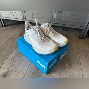 Women’s HOKA Clifton 9